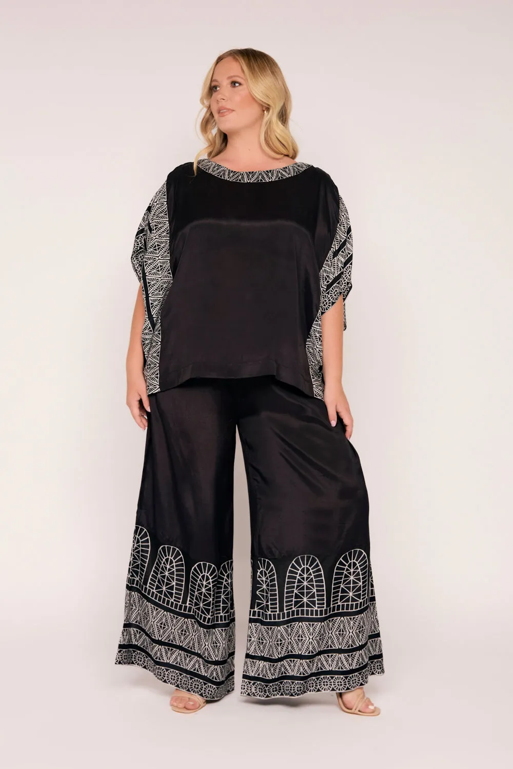 Amari Palazzo Pant in Sunset Palms