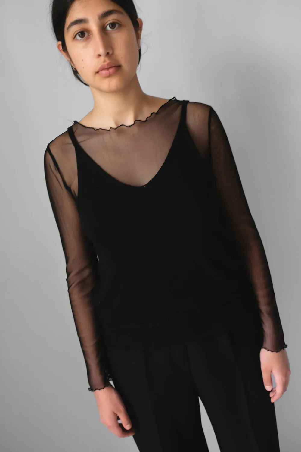 BLACK V KNIT CAMISOLE