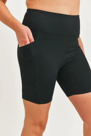 CURVY Tapered Band Essential Highwaist Biker Shorts