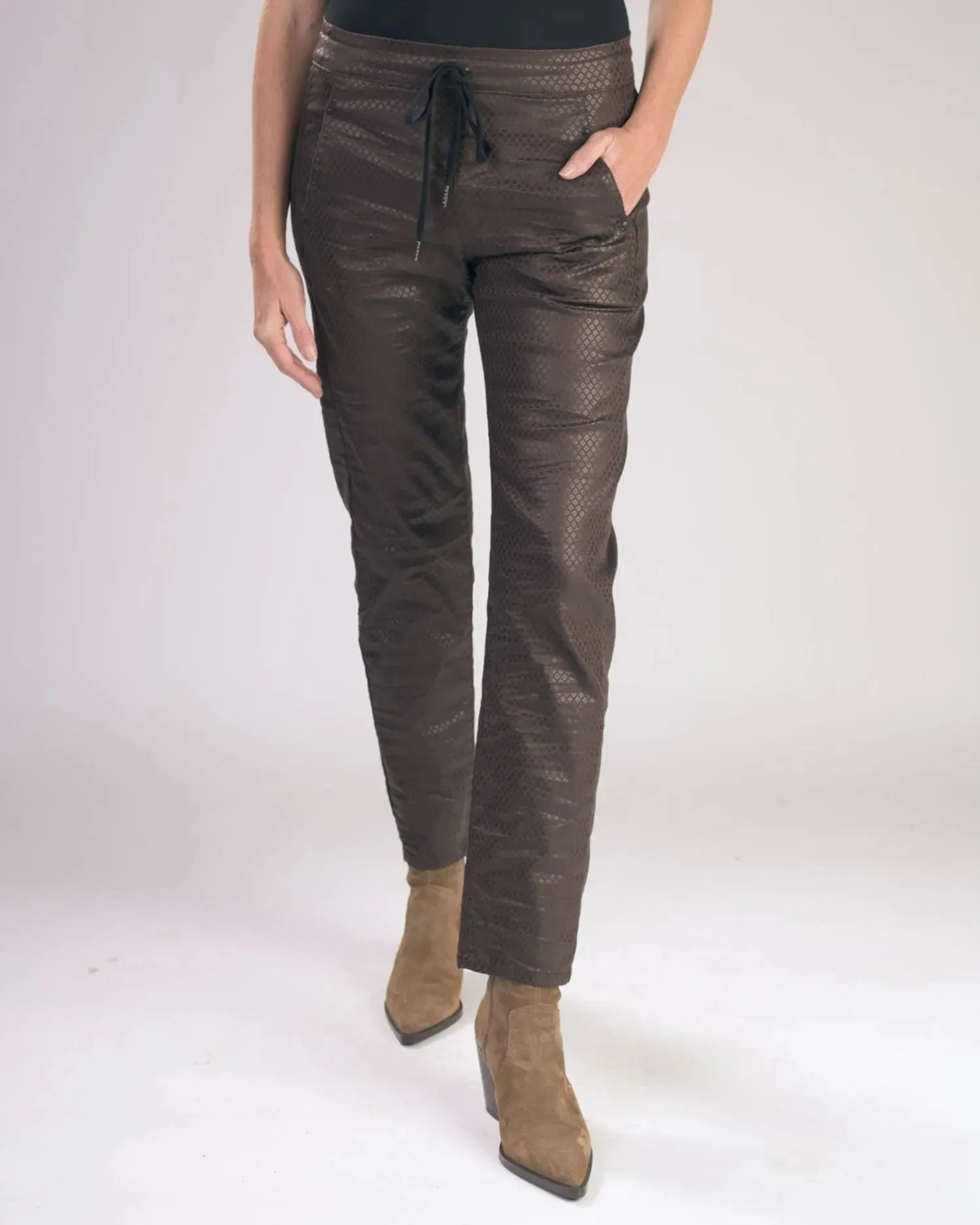 Diamond Iconic Stretch Jeans, Mahogany