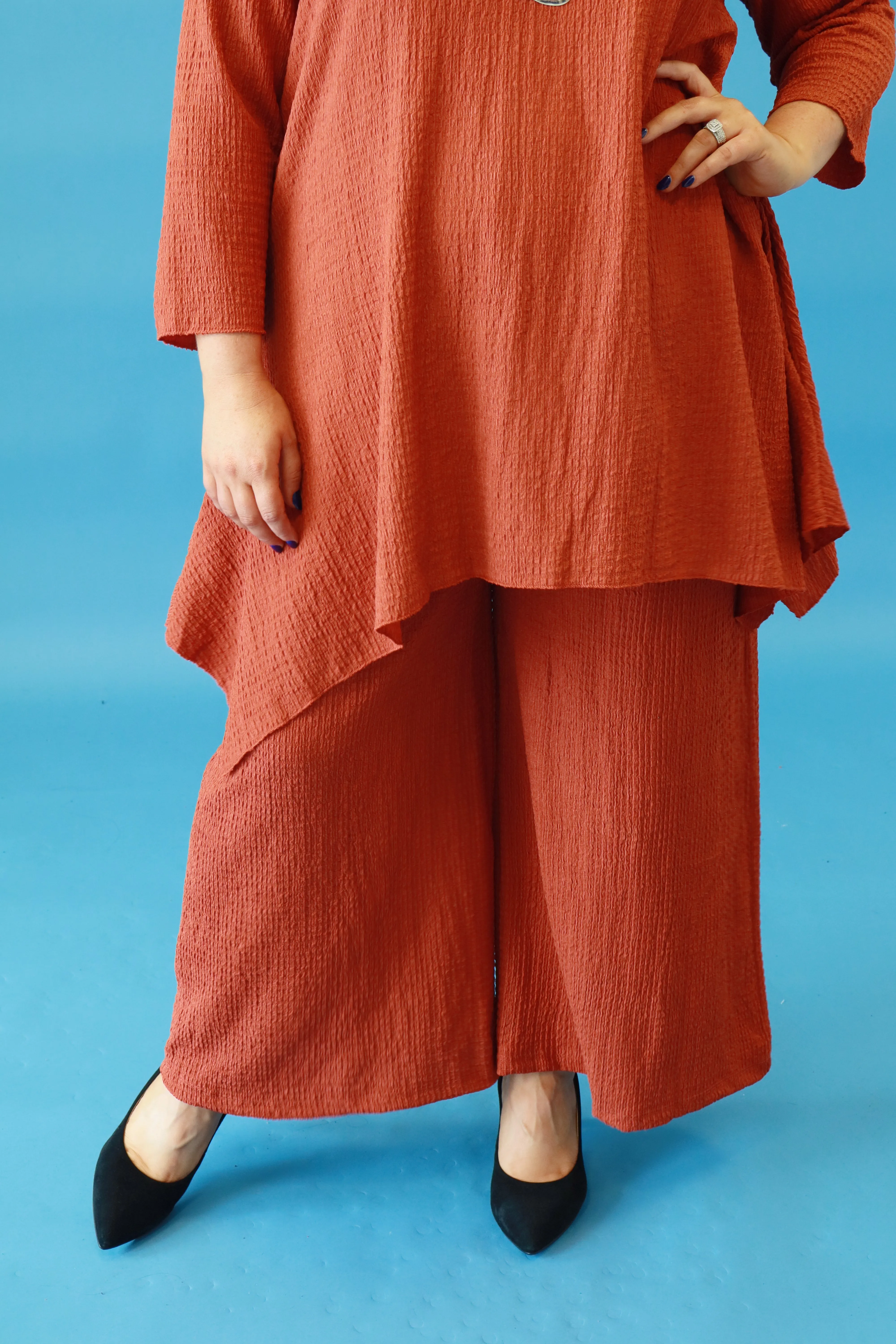 Lily Crepe Co-Ord in Rust