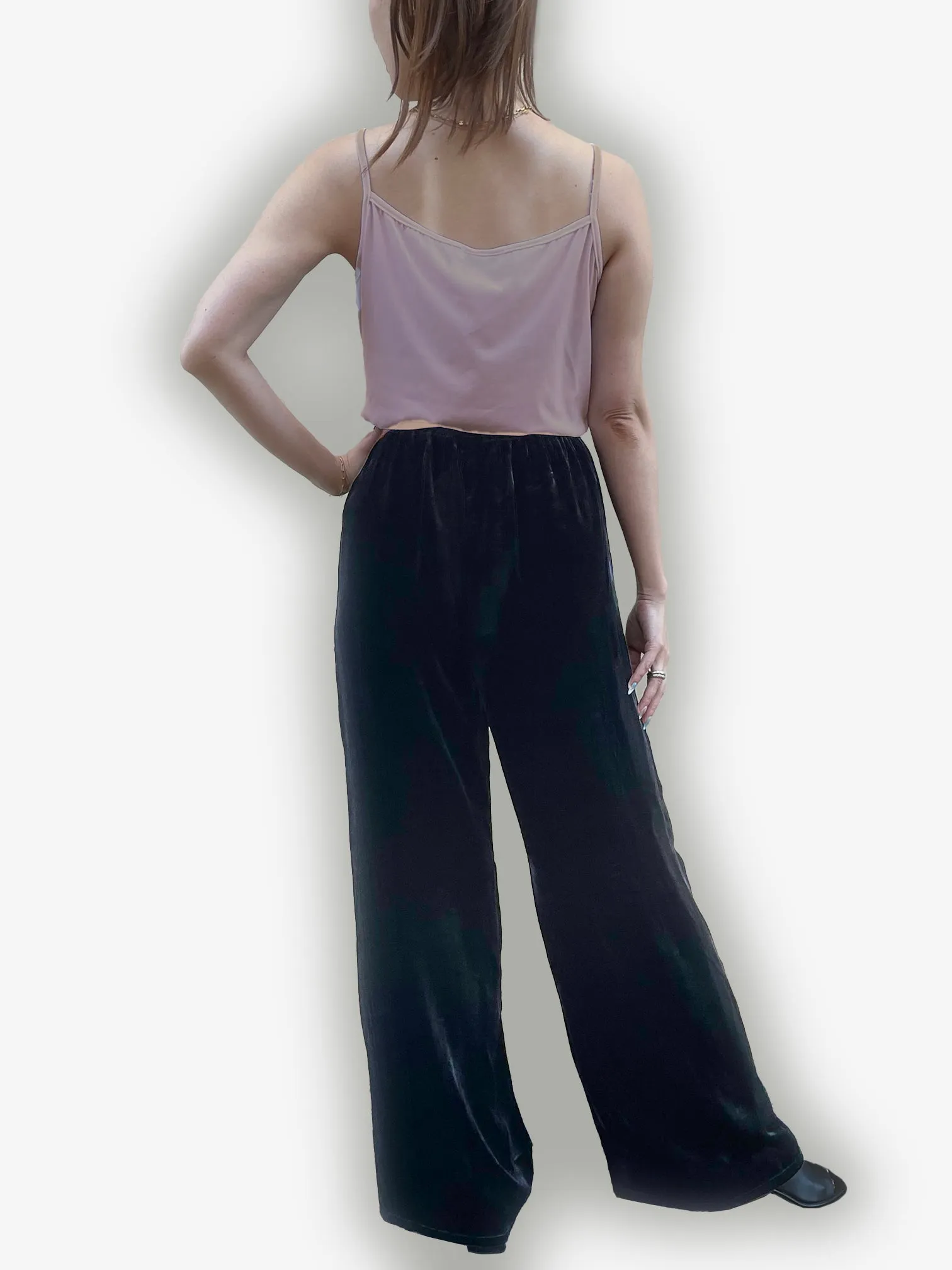 Relaxed Velvet Pant