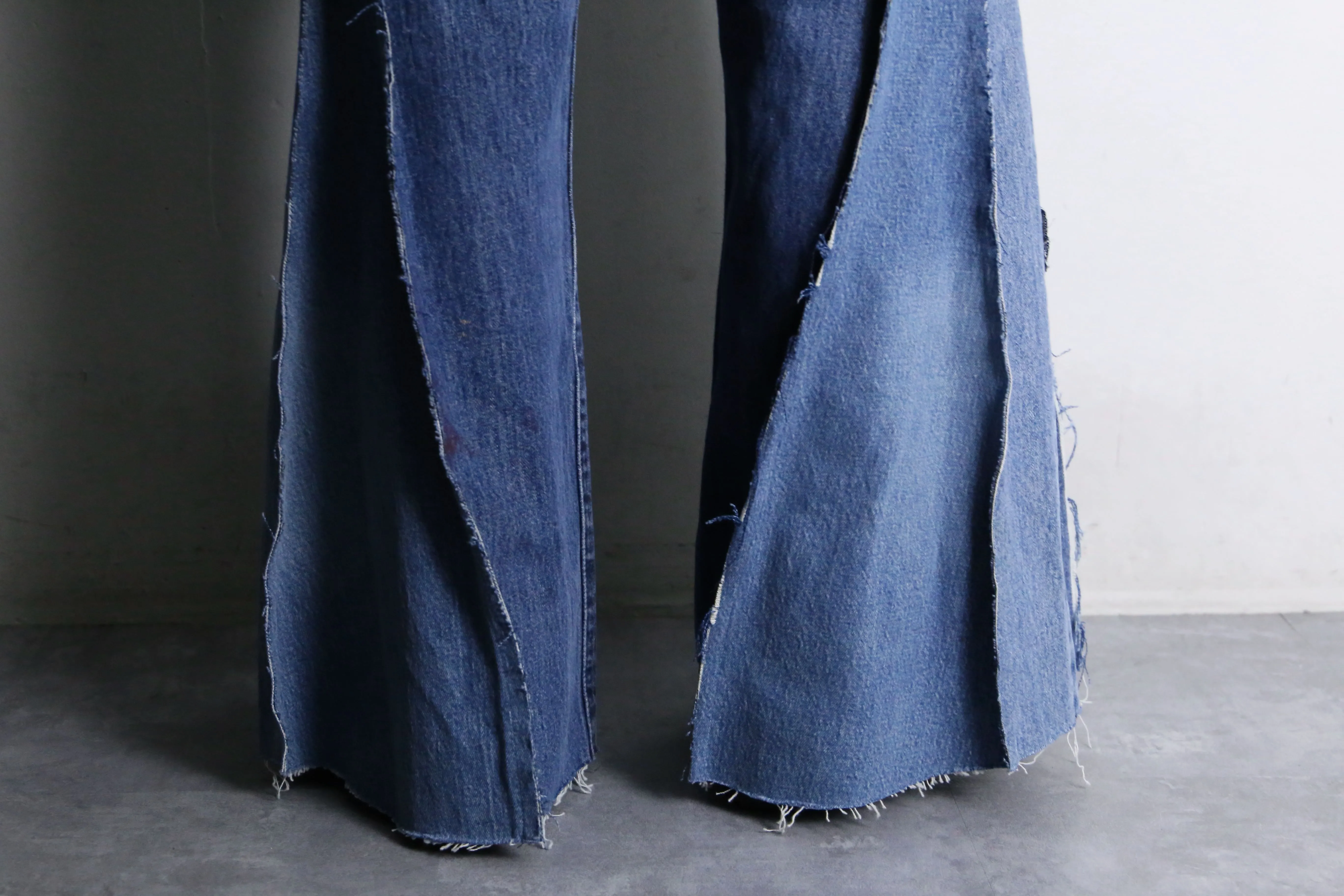 “Re:make” patchwork design super flare denim pants