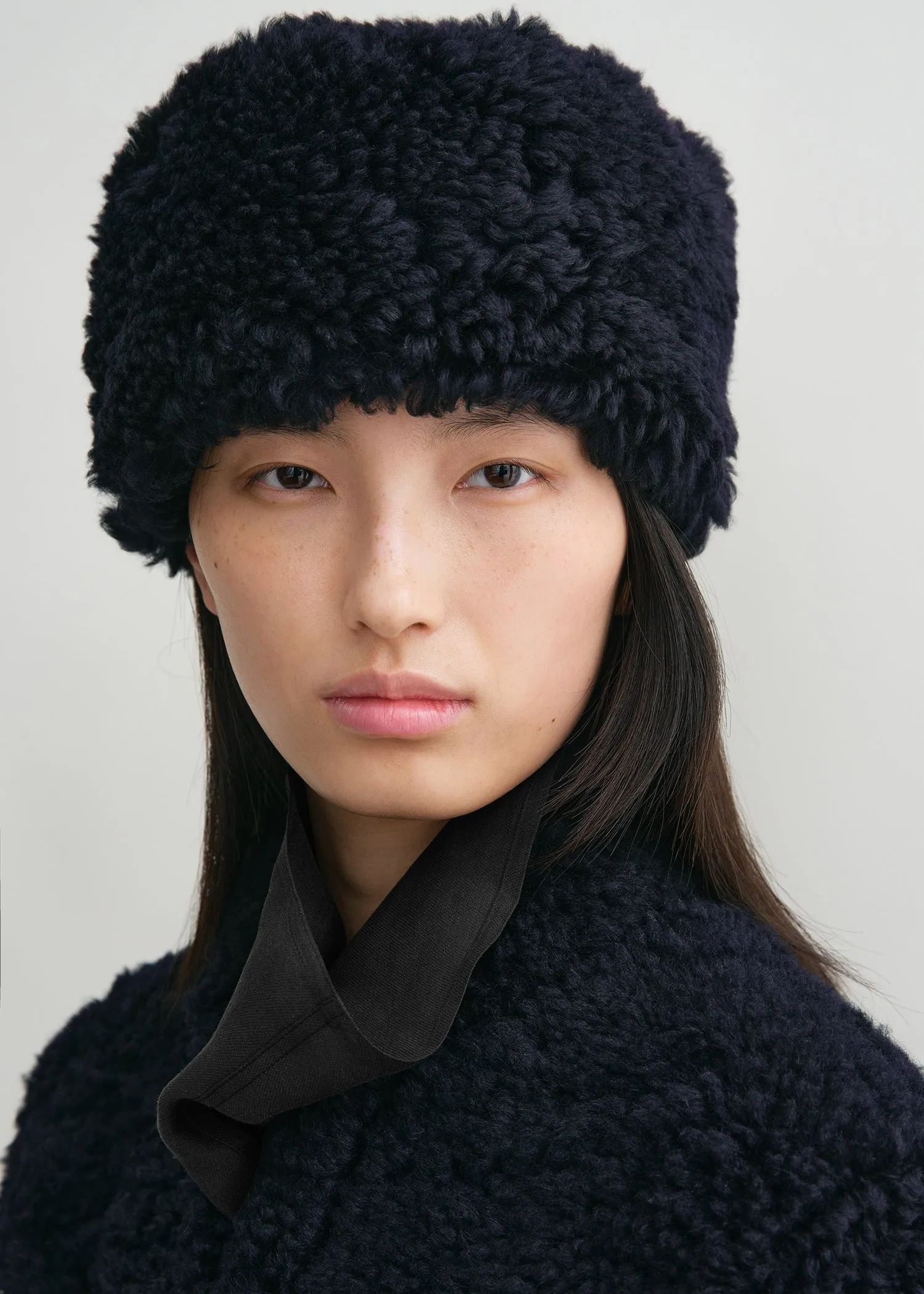 Shearling pillbox hat navy