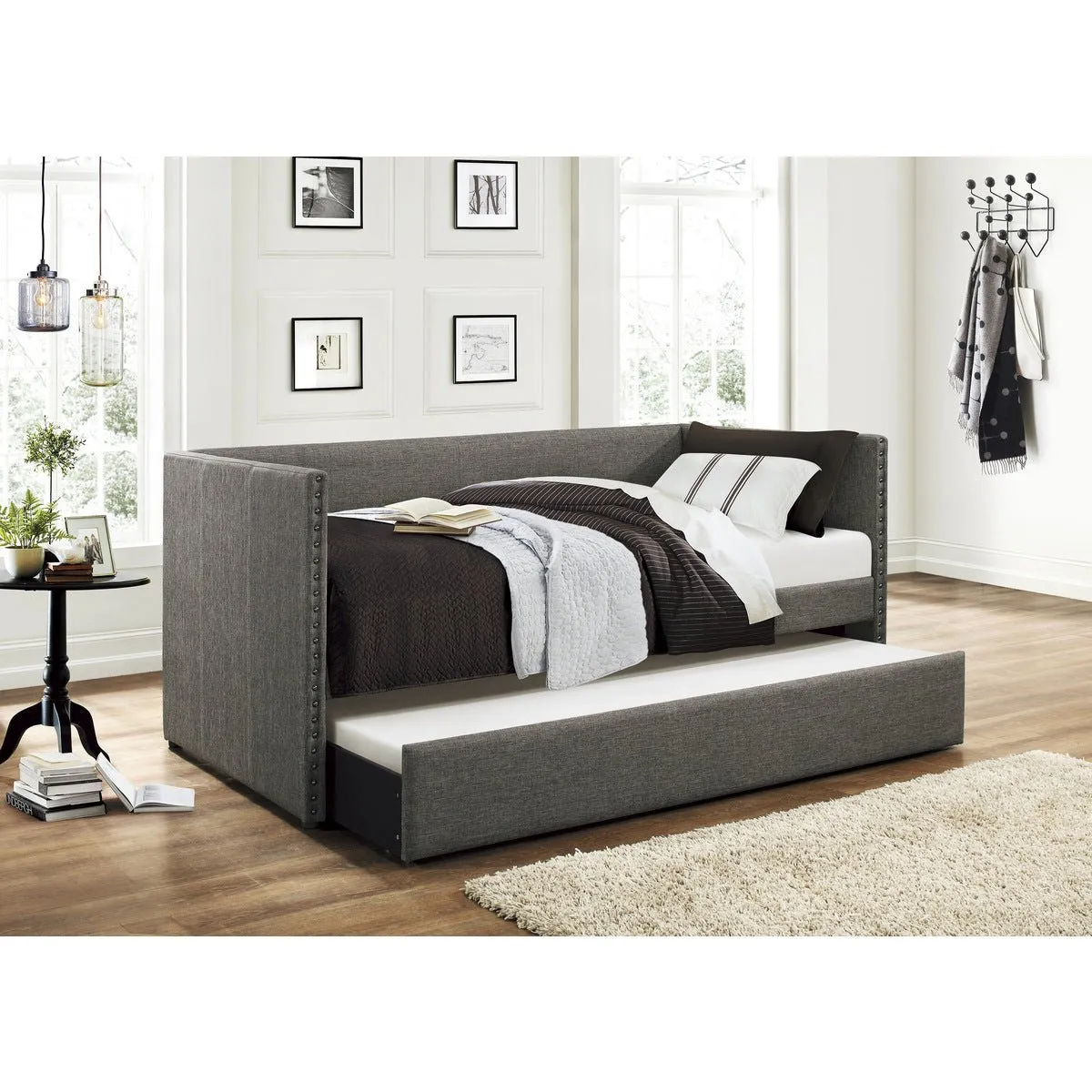 Therese Collection Daybed with Nailhead Trim