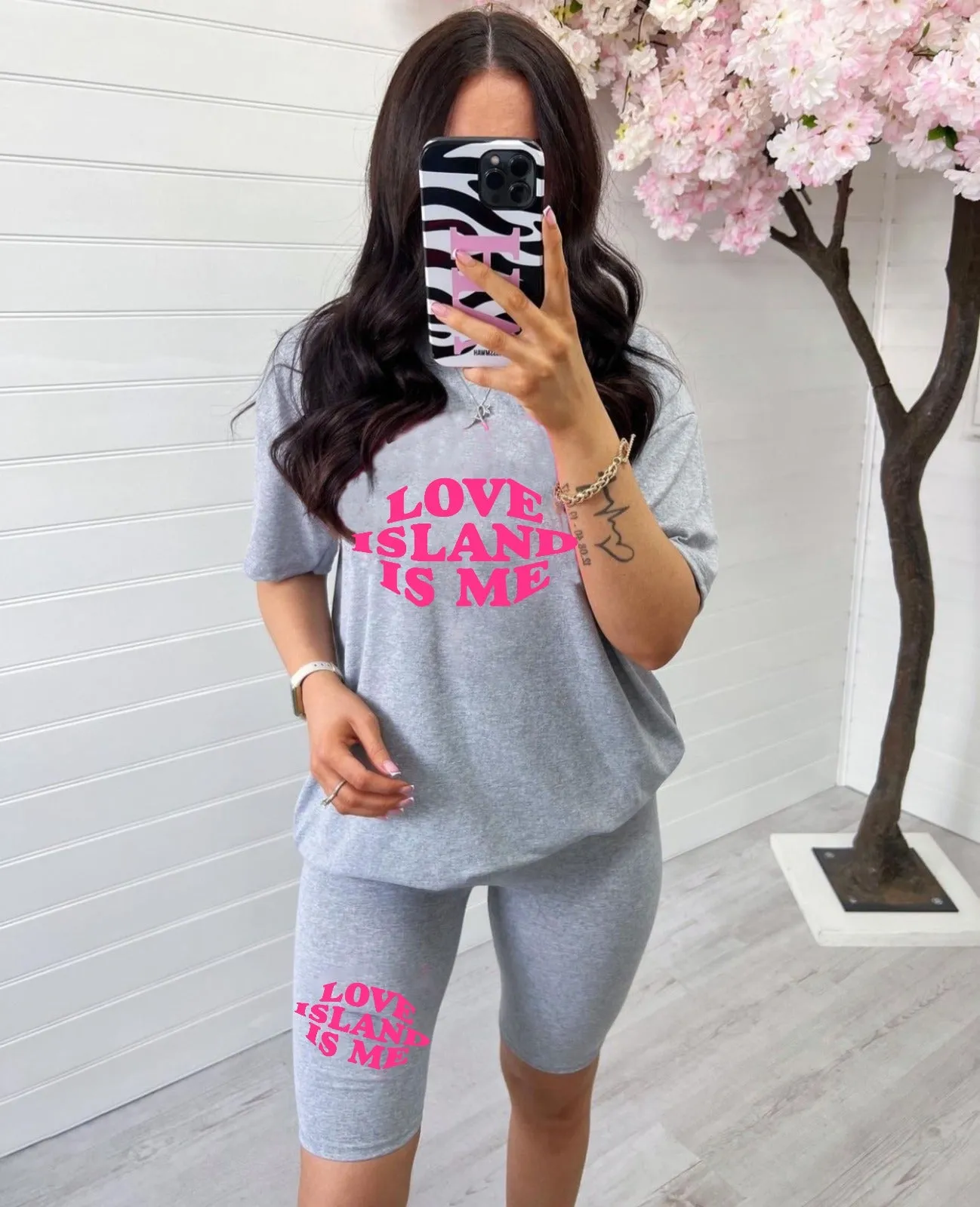 YOUR LOVE ISLAND - GREY BAGGY TOP & CYCLING FIT SHORTS